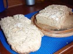 Selbstgebackenes Brot