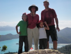 Auf dem Gipfel von Whitsunday Island