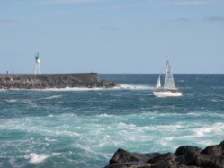 Hafeneinfahrt St. Pierre