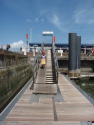 Hafentreppe bei Ebbe
